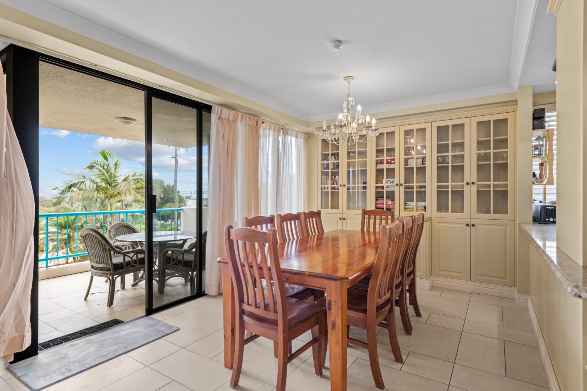 Burgess @ Kings Beach Apartments กาเลาดรา ภายนอก รูปภาพ