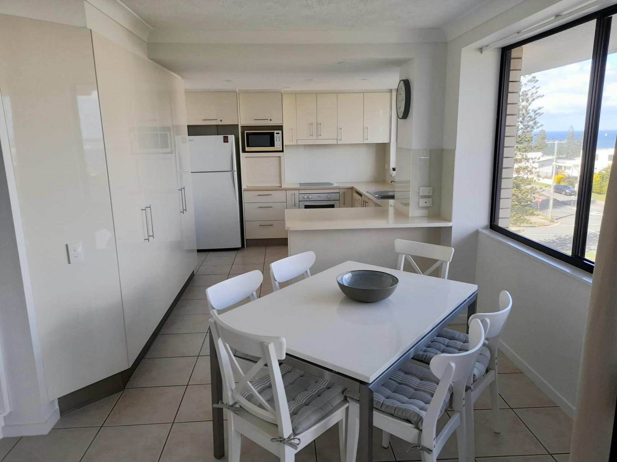 Burgess @ Kings Beach Apartments กาเลาดรา ภายนอก รูปภาพ