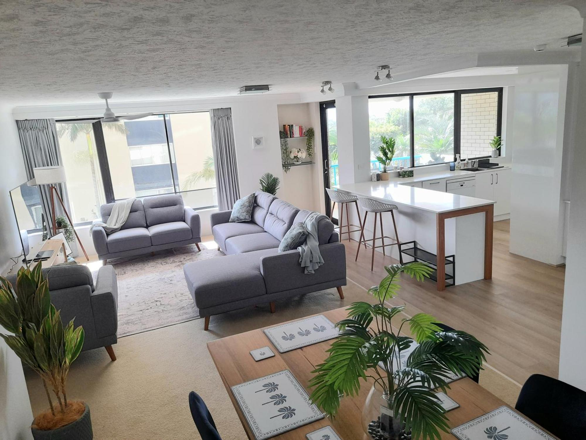 Burgess @ Kings Beach Apartments กาเลาดรา ภายนอก รูปภาพ